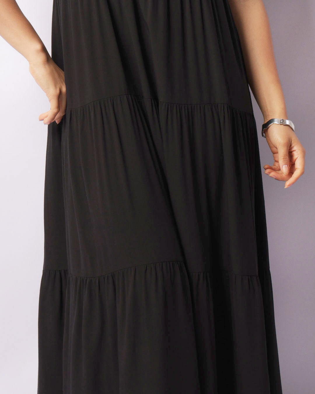 Vestido-230100--Longo-Marias-Liso-Md---Preto