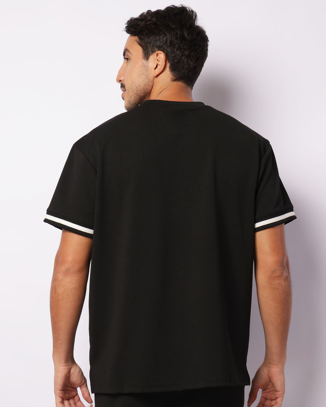 Camiseta--College-Bxfit_Top_01---Preto