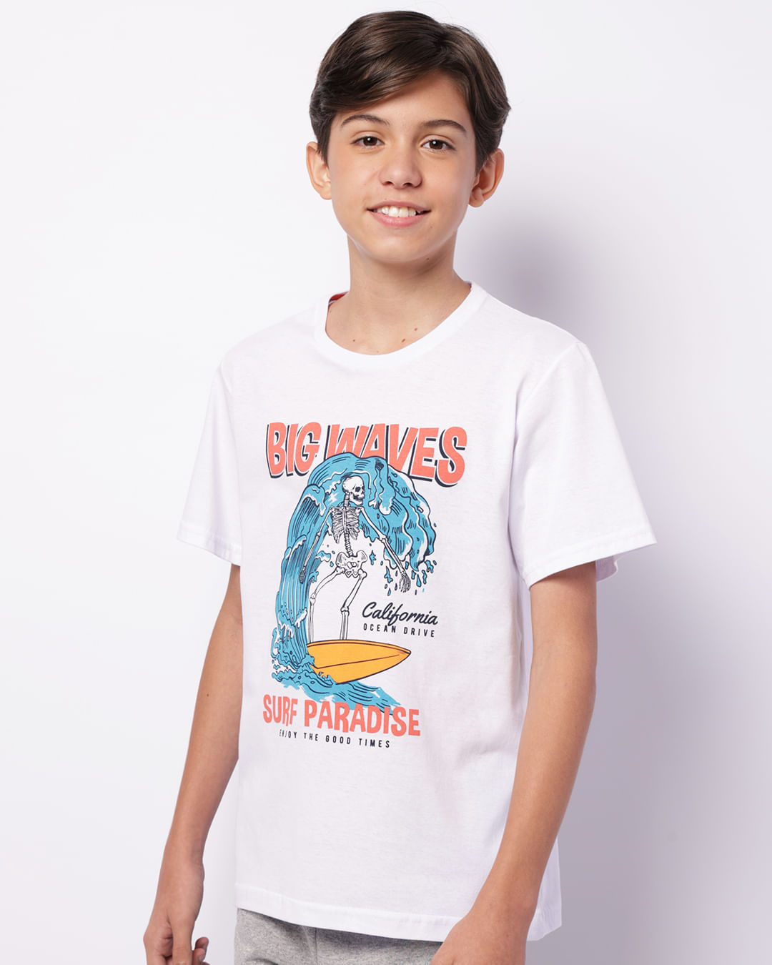 Camiseta Juvenil Manga Curta Estampa Tropical Branca