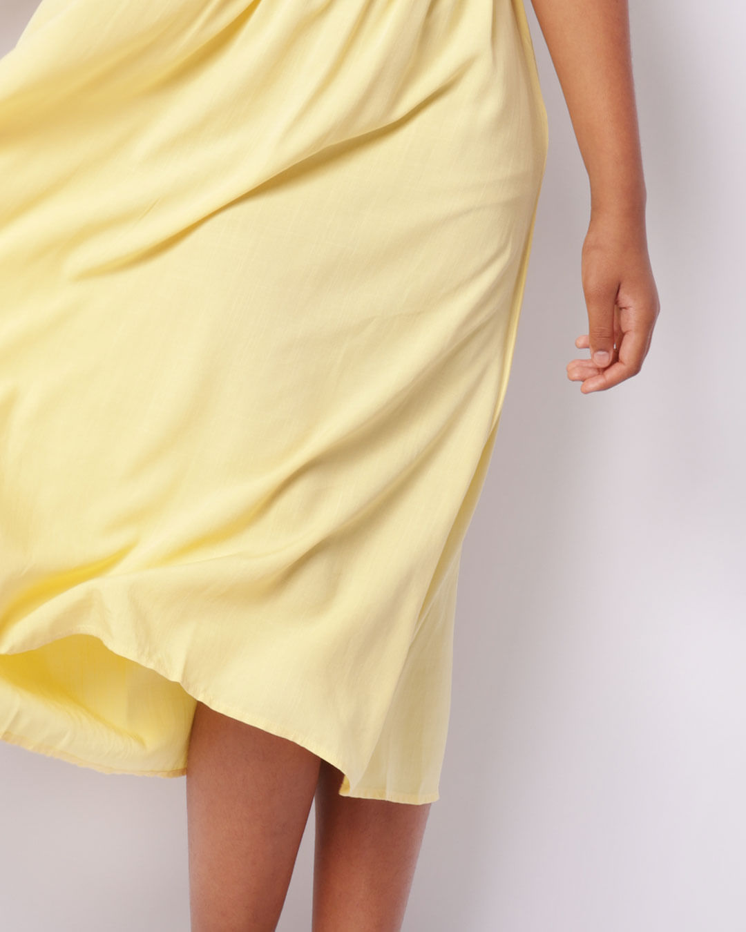 Vestido-440436-Reg-Longo-F-1016---Amarelo-Claro