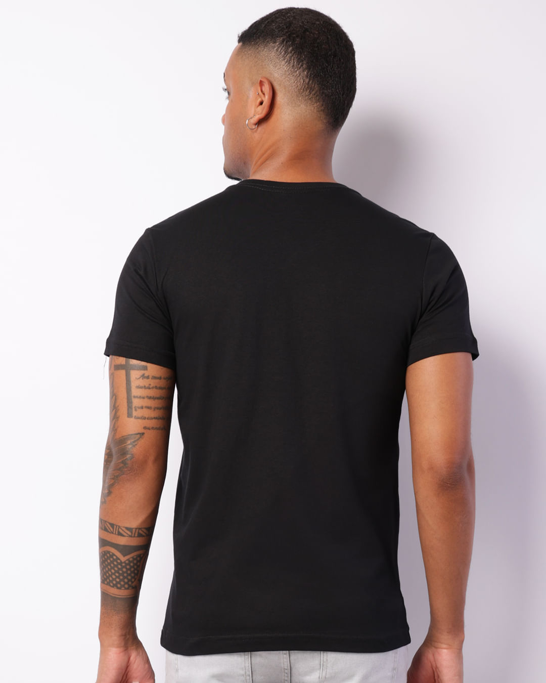 Camiseta-P1-Preto-Cfae000019-Pgg---Preto