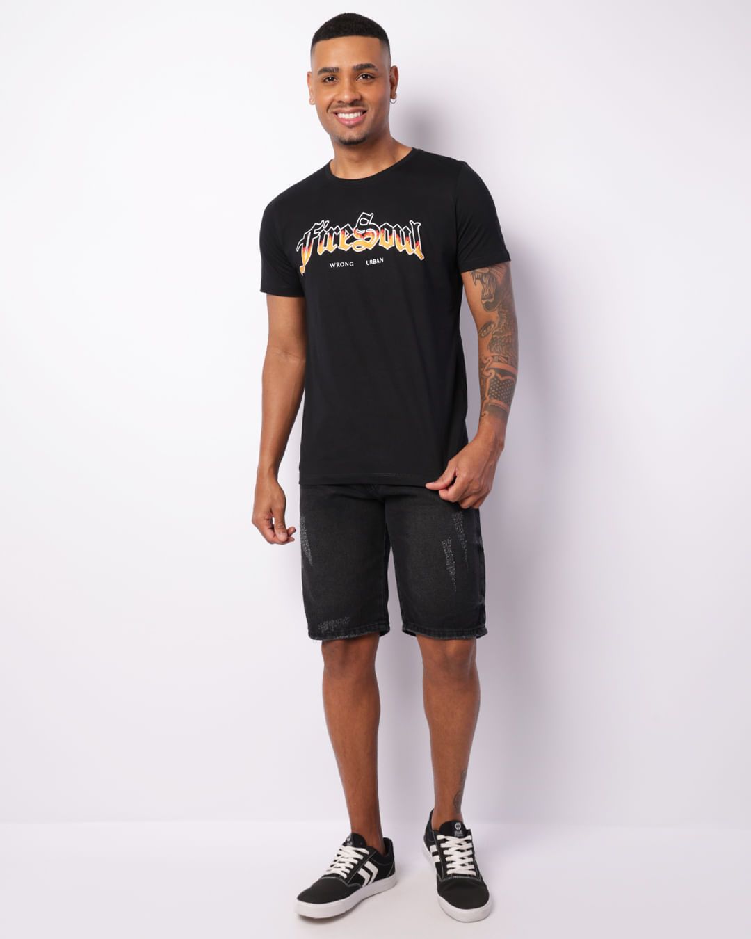 Camiseta-P1-Ref-9002181-Preto-Pgg---Preto