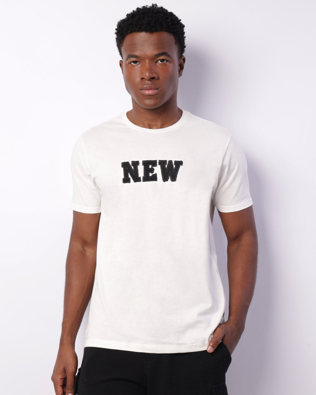 Camiseta-Urbana--Bordada-R-4h145-Pgg---Off-White