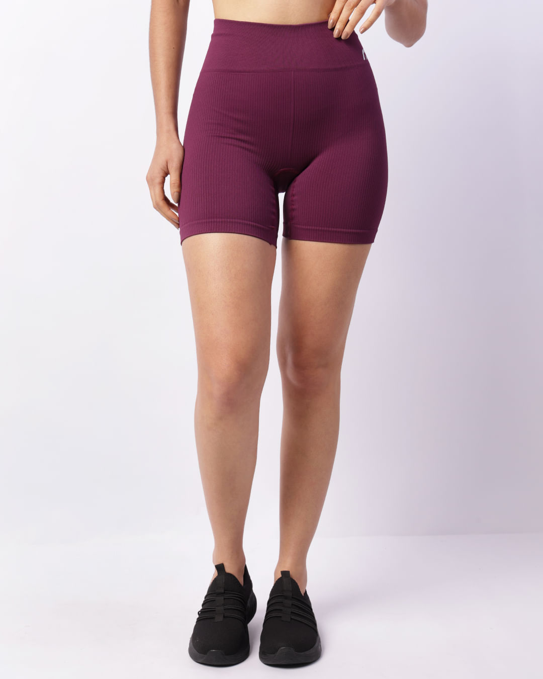 Bermuda-Breed-Fit-Canelada-Seamless30478---Vinho