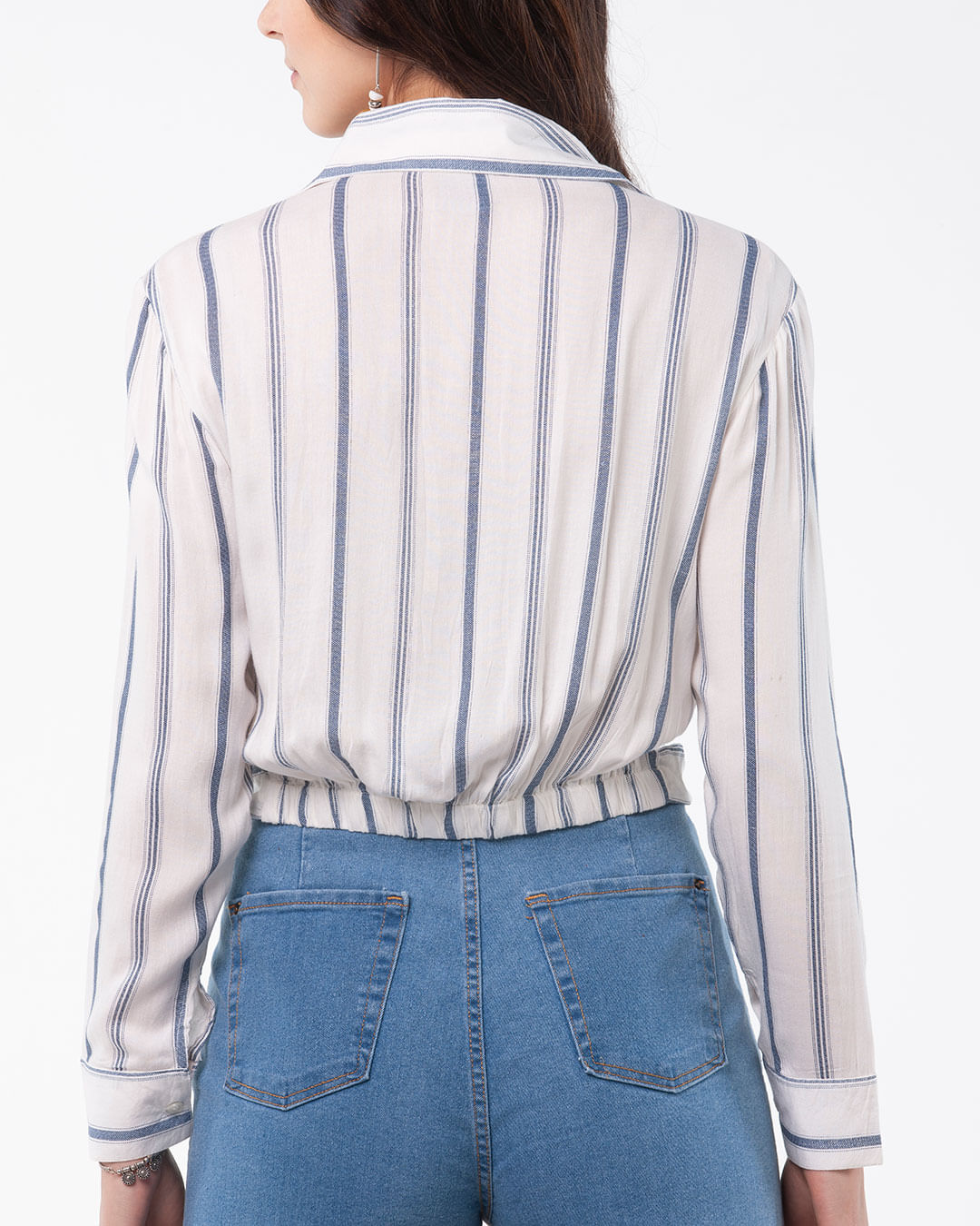 Camisa-Feminina-Viscose-Manga-Longa-Com-Listras-Cropped-Branca