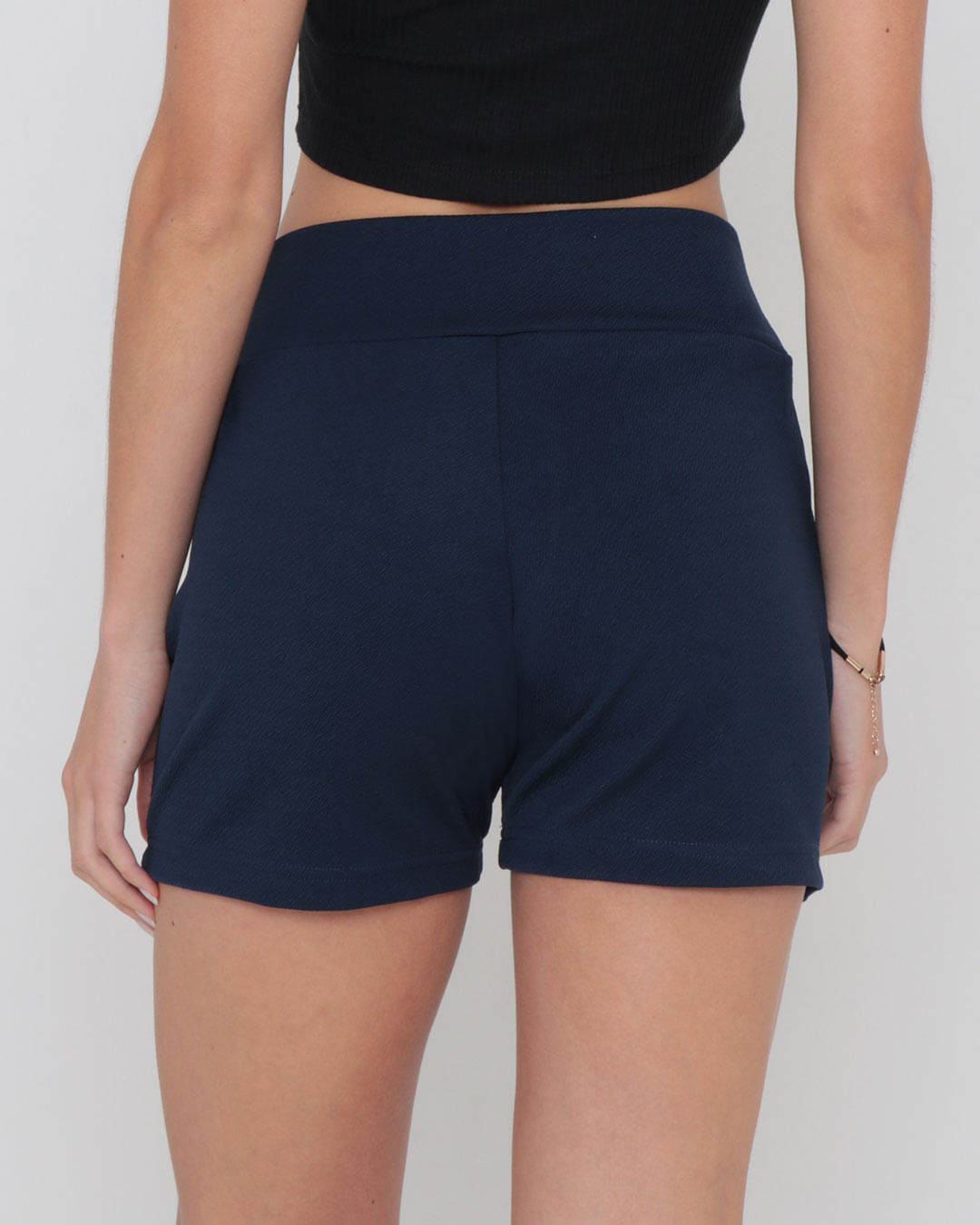 Short-Feminino-Curto-Liso-Azul-Marinho