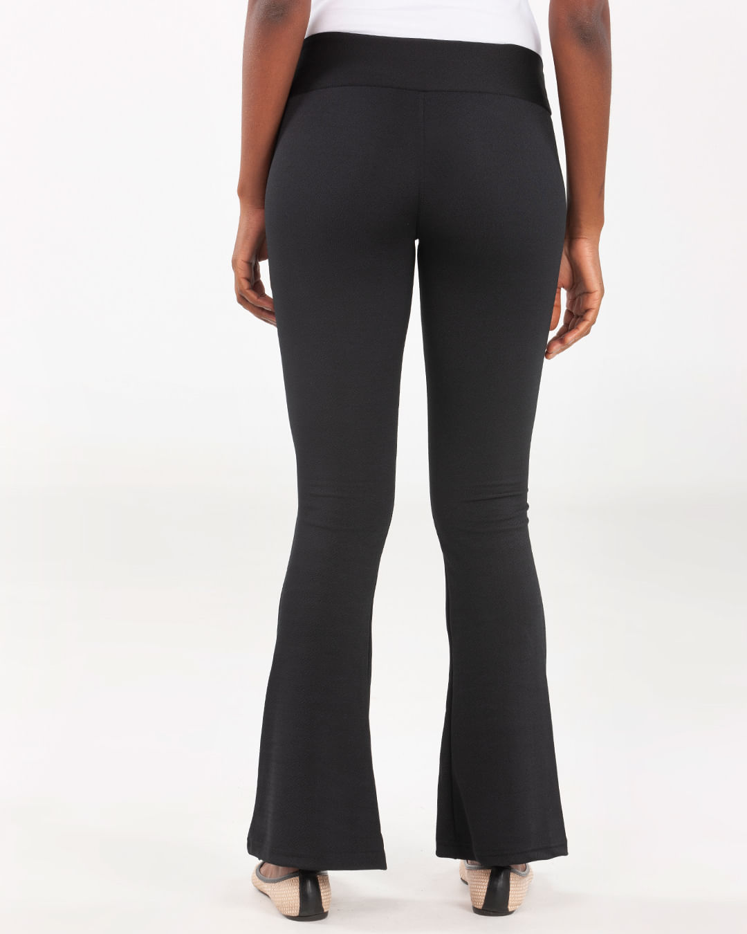 Calca-Flare-Feminina-Preta