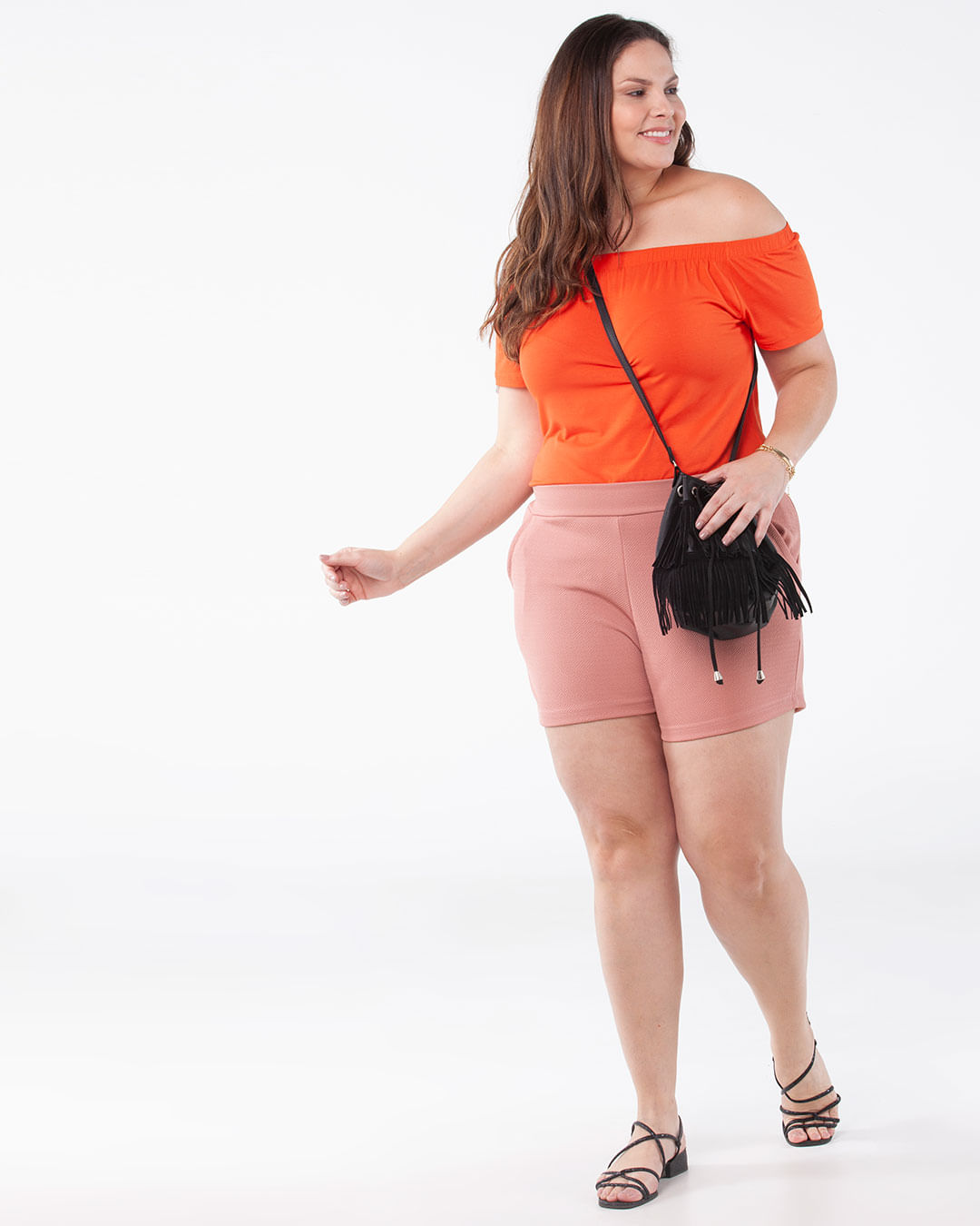 Shorts-Crepe-Feminino-Plus-Size-Cintura-Media-Rosa