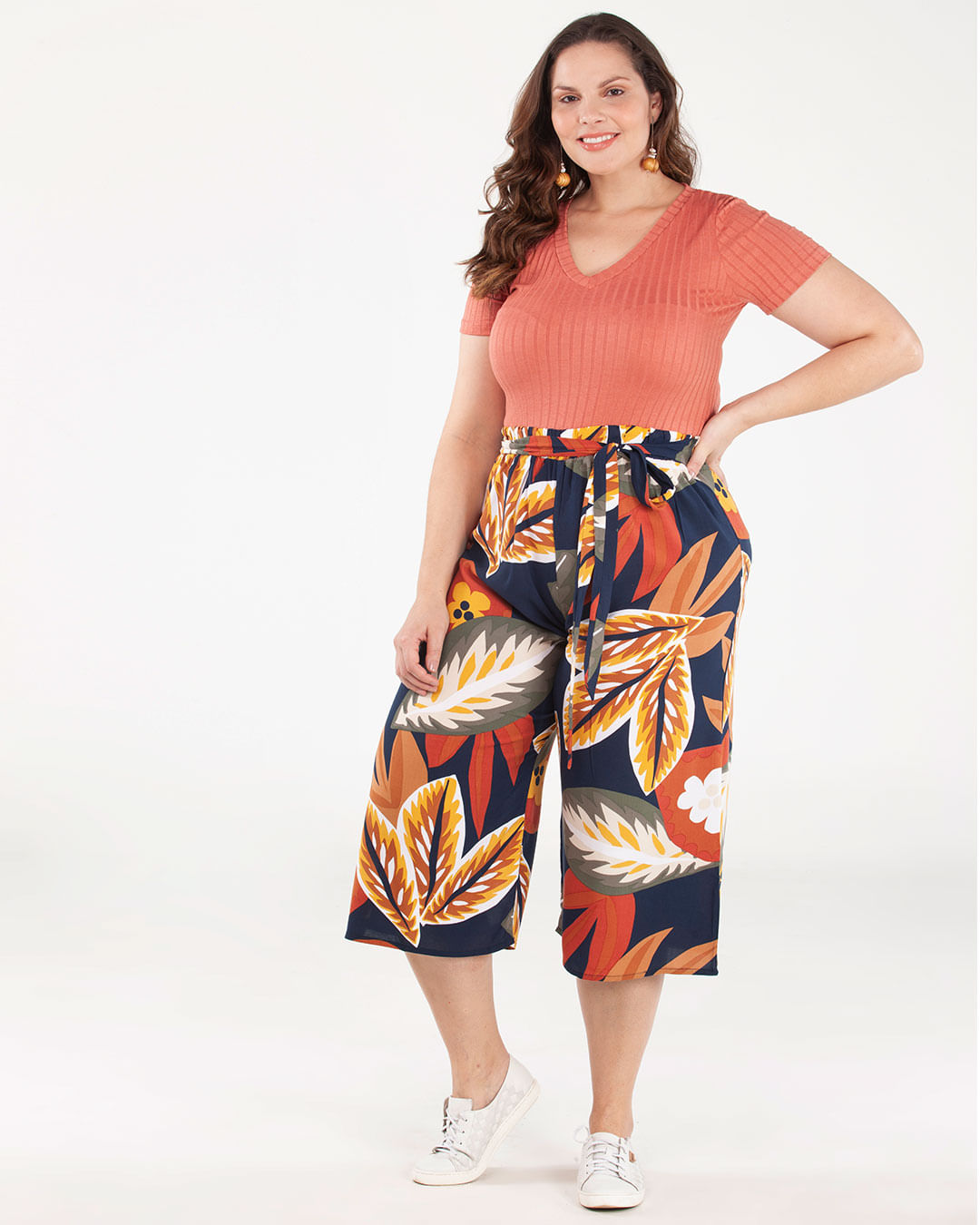 Calca-Feminina-Pantacourt-Azul-Estampa-Folhas