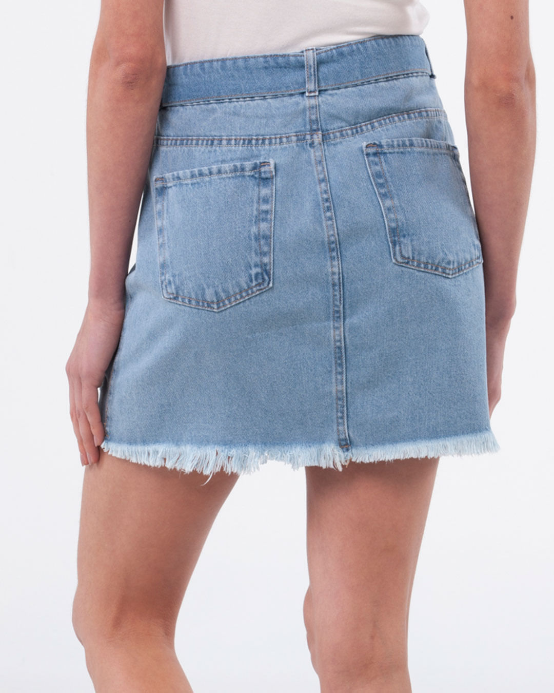 Saia-Jeans-Feminina-Destroyed-Desfiada-Azul-Claro