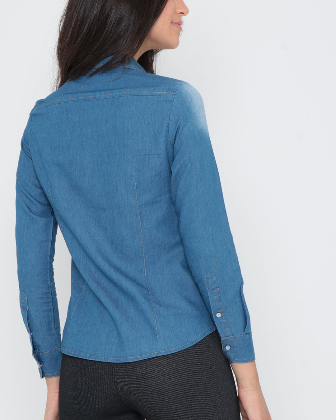 Camisa-Jeans-Feminina-Bolsos-Azul