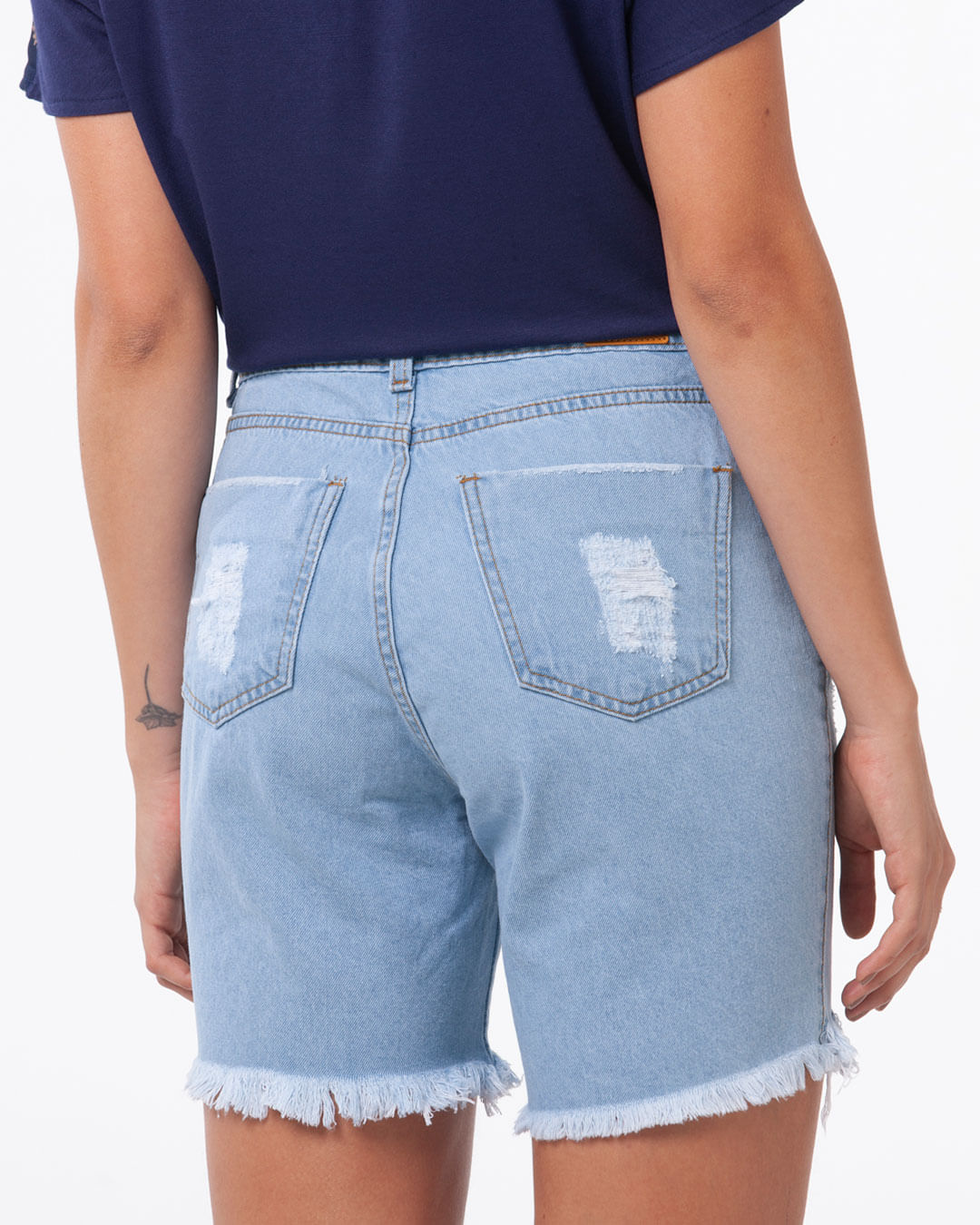 Short-Jeans-Feminino-Destroyed-Desfiado-Azul-Claro