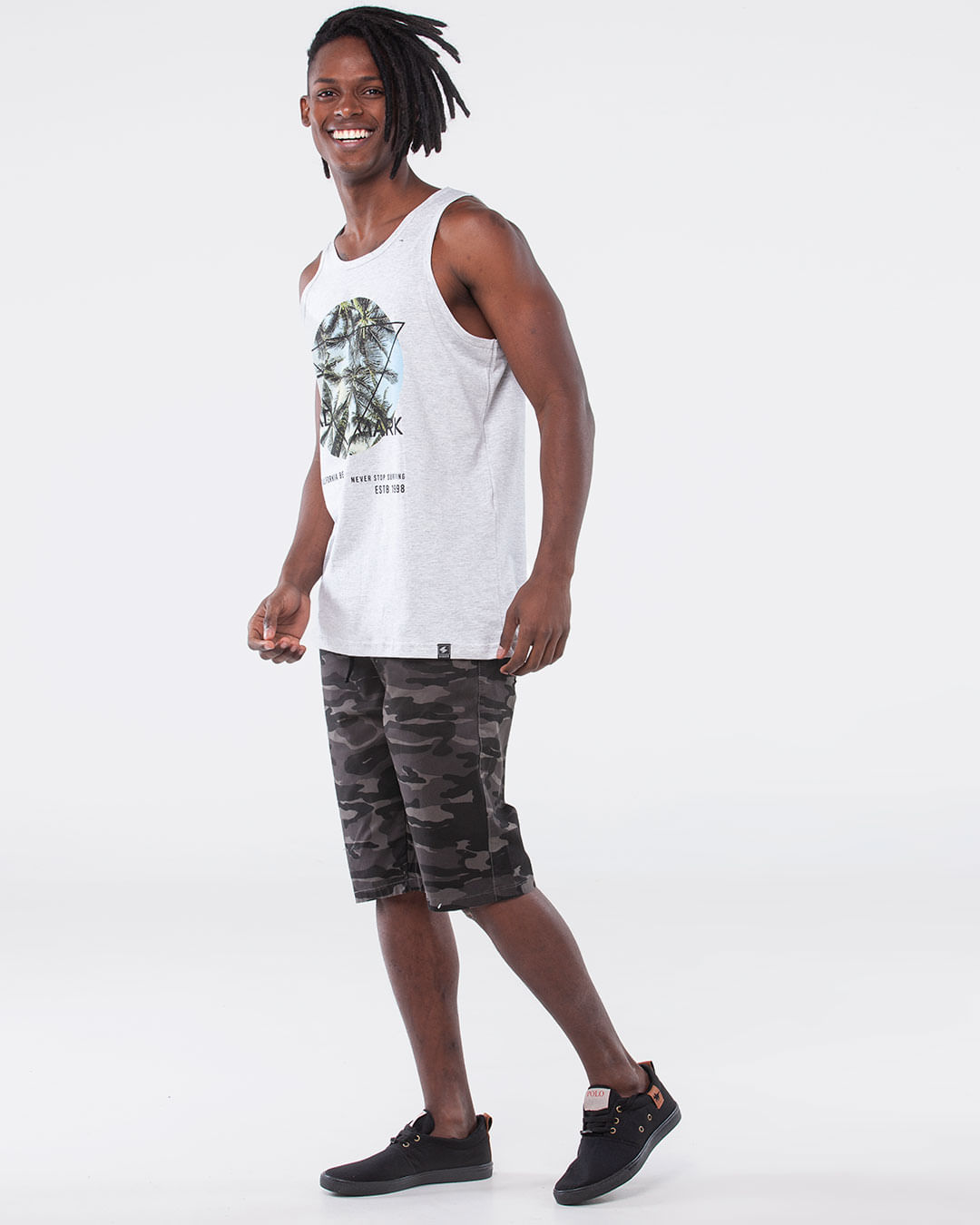 Bermuda-Masculina-Sarja-Camuflada-Preta