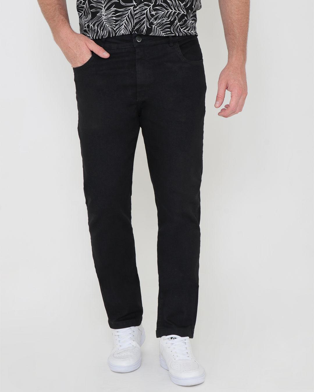 23121000260037blackjeansmedio1