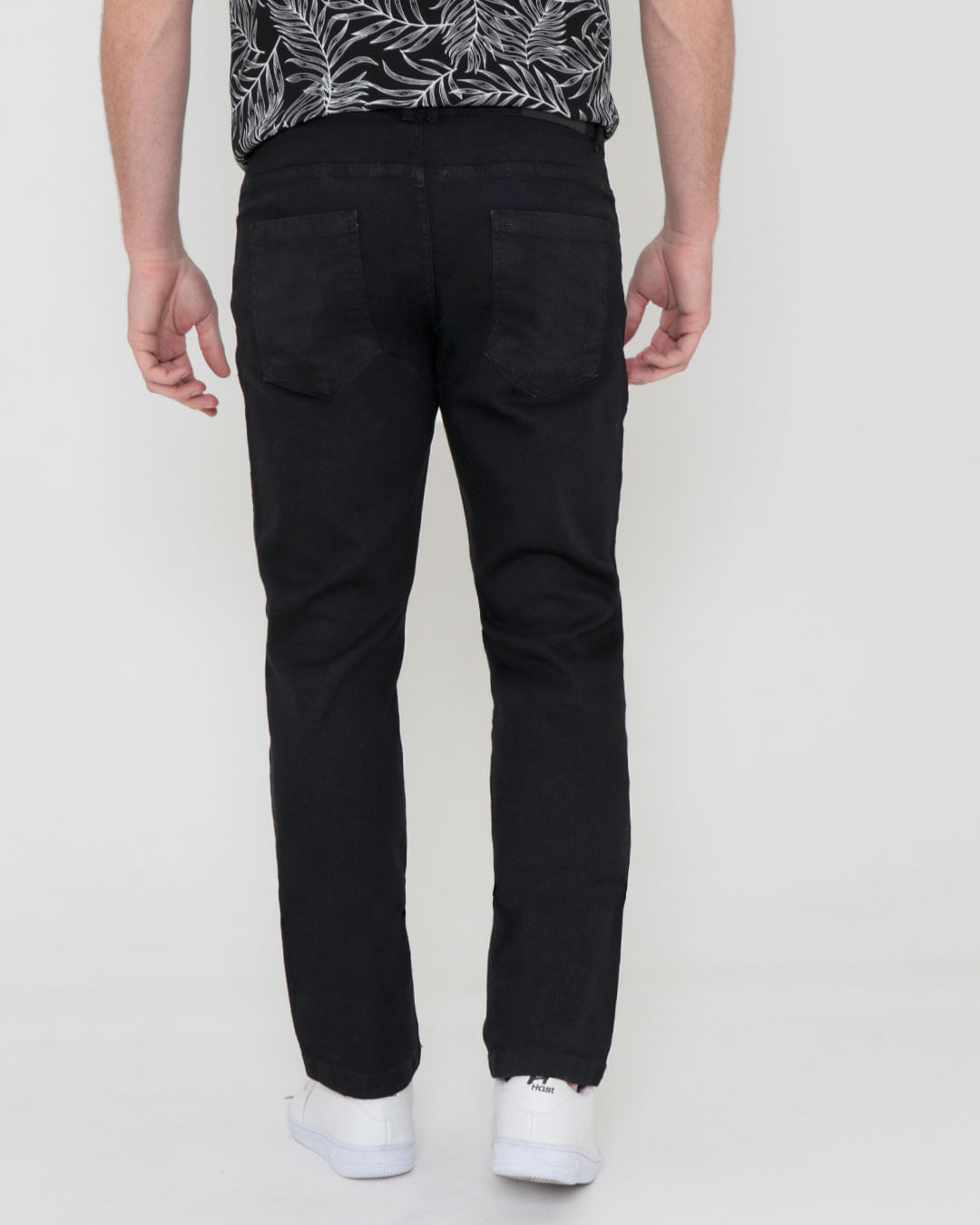 23121000260037blackjeansmedio3