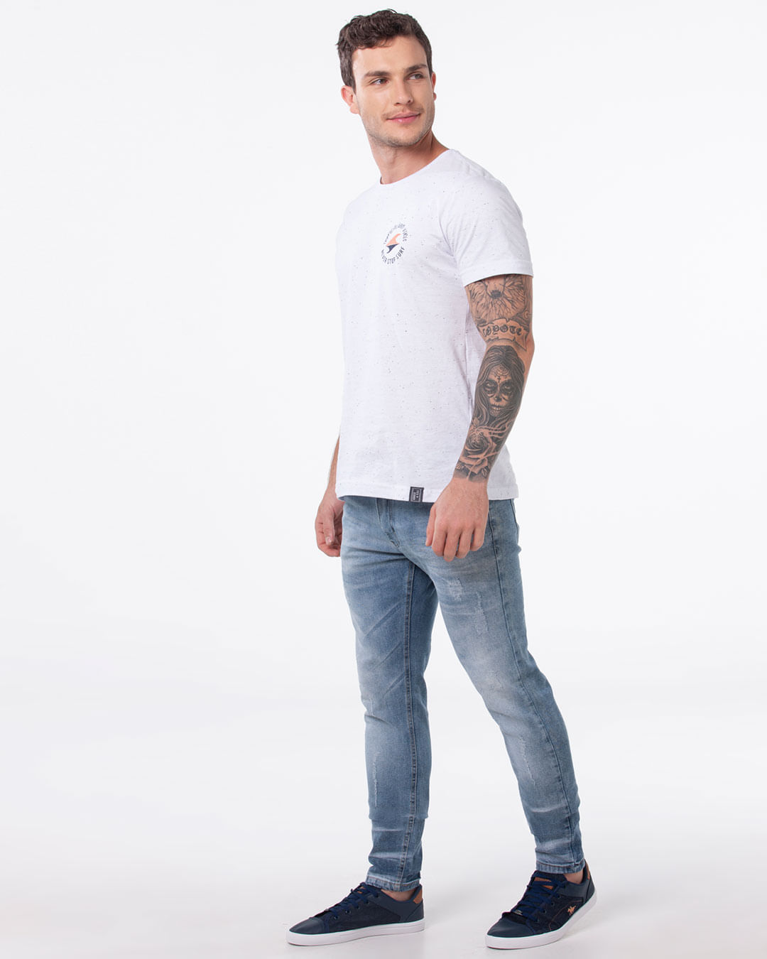 Calca-Jeans-Masculina-Elastano-Com-Puidos-Azul-Claro