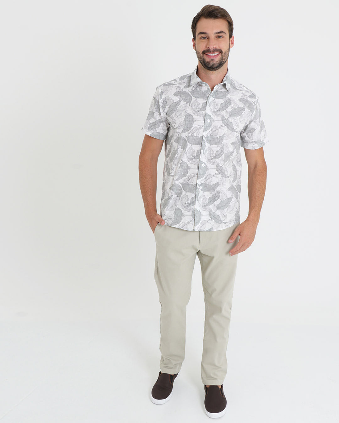 Calca-Masculina-Sarja-Basica-Marrom