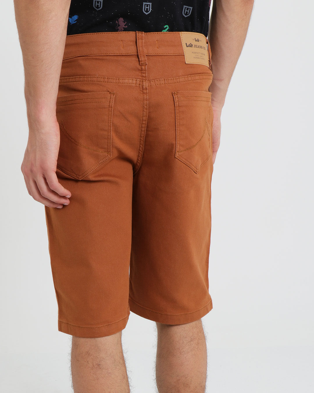 Bermuda-Sarja-Masculina-Lisa-Caramelo