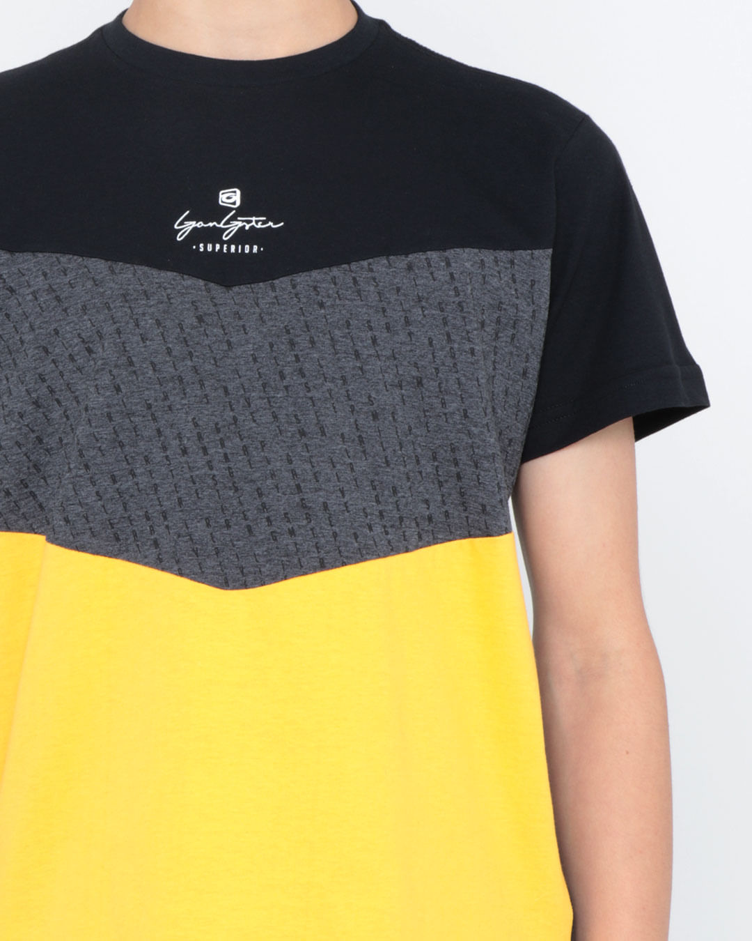 Camiseta-Juvenil-Recortes-Gangster-Preta