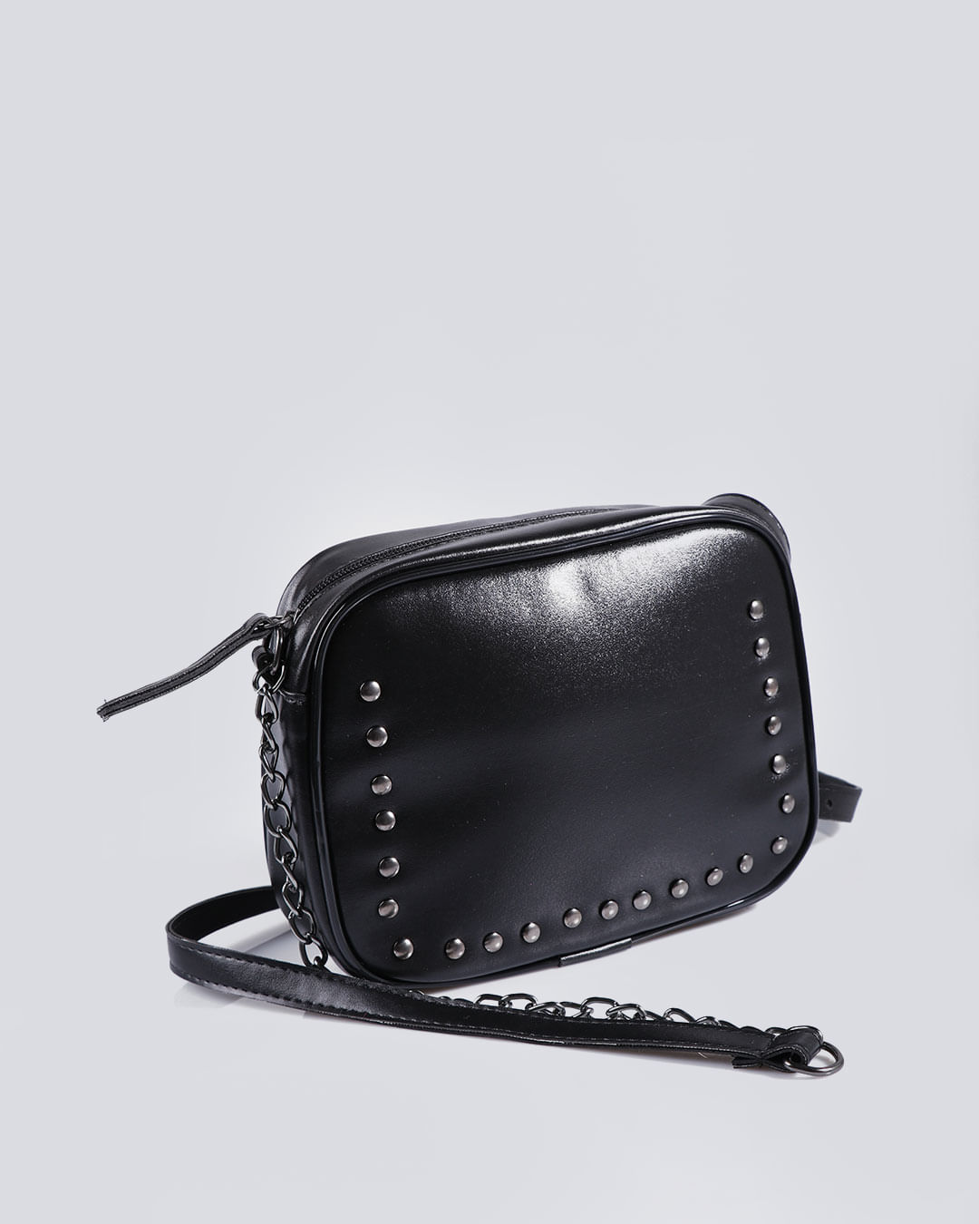 Bolsa-Feminina-Transversal-Tachas-Preta