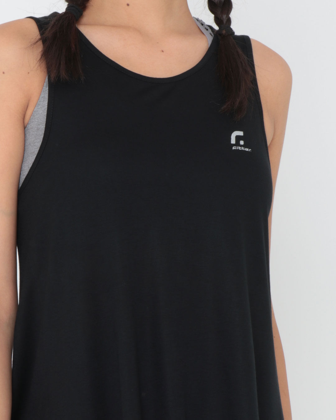 Regata-Fitness-Feminina-Decote-Costas-Preta