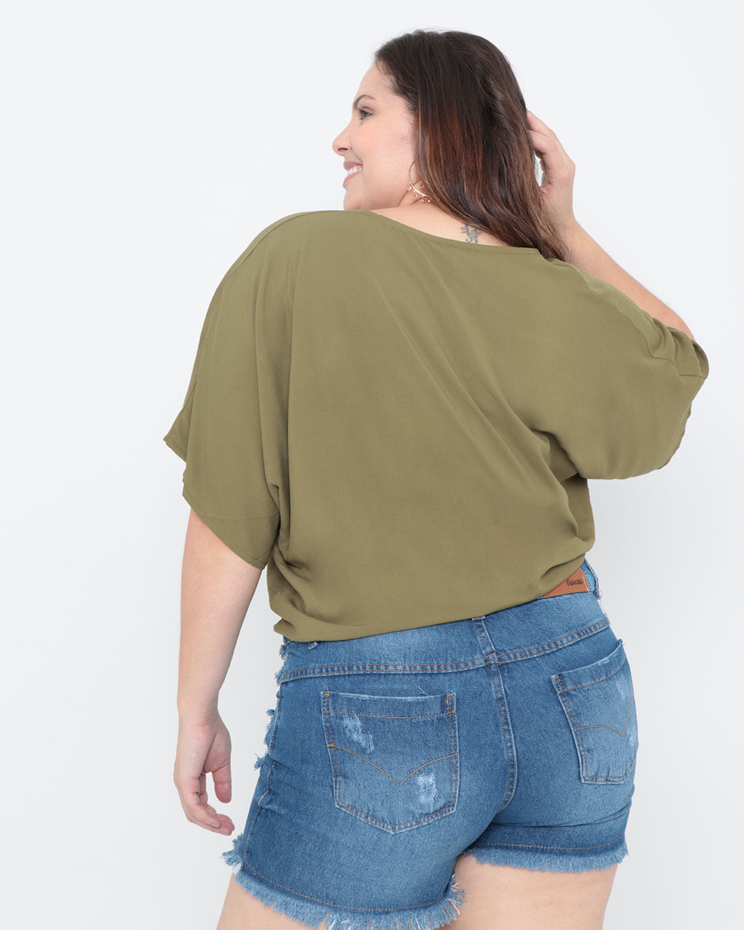Blusa-Plus-Size-Perolas-Amarracao-Verde