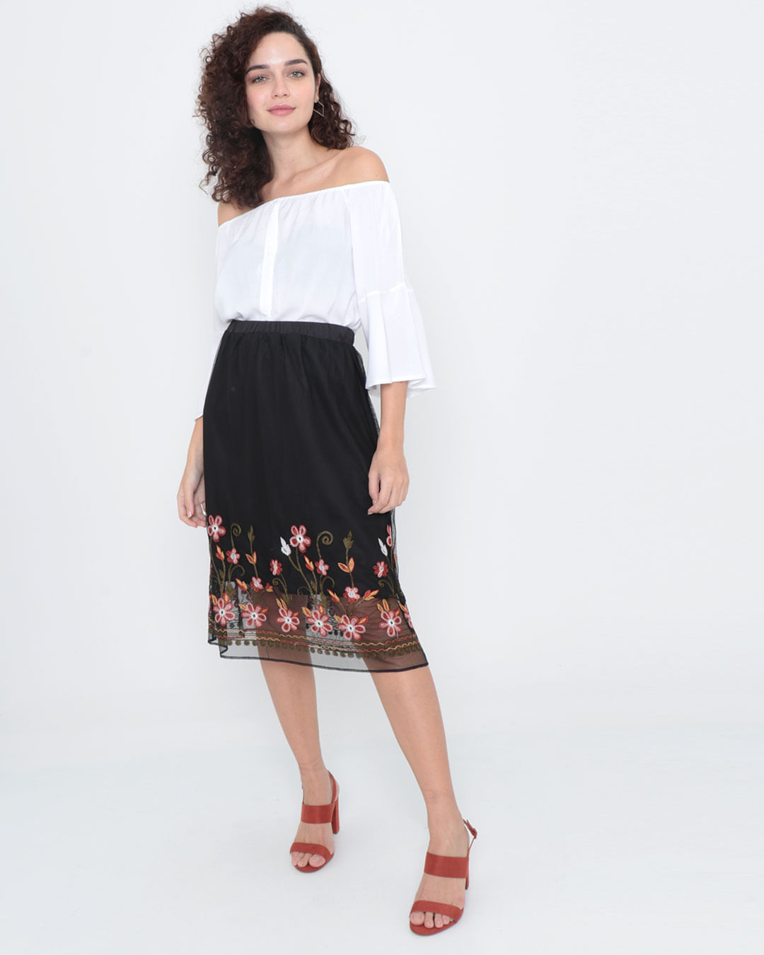 Saia-Midi-Tule-Bordado-Floral-Preta