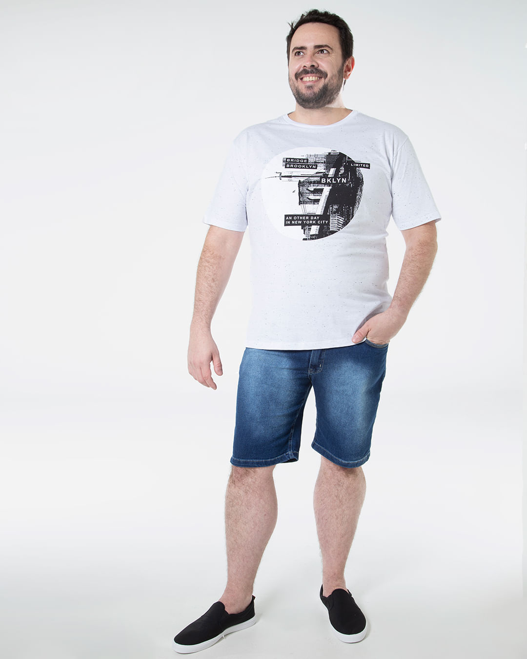 Camiseta-Plus-Size-Botone-Branco
