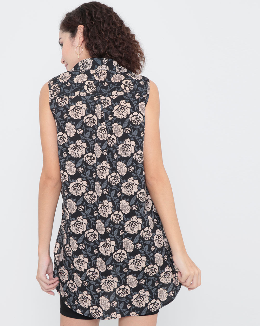 Regata-Alongada-Floral-Preta