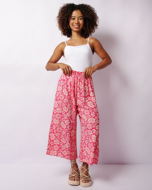 Calça Pantacourt Estampa Folhas Rosa P