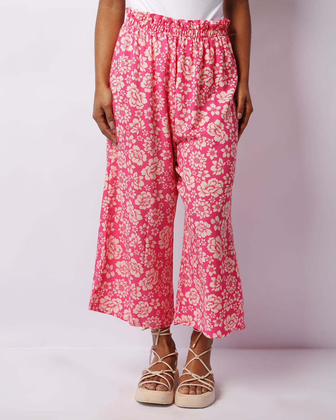 Calca-Pantacourt-Estampa-Folhas-Rosa