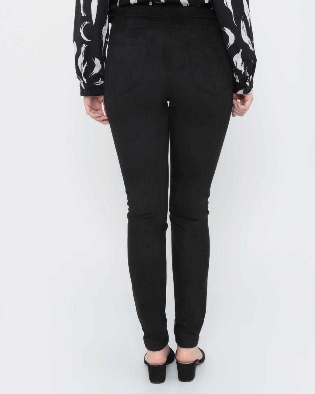 Calca-Feminina-Em-Suede-Preta