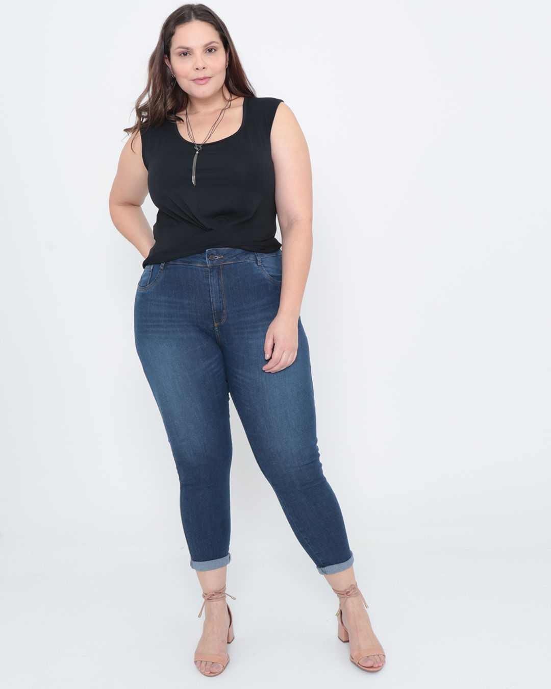 Regata-Feminina-Plus-Size-Com-Detalhe-Transpassado-Preta