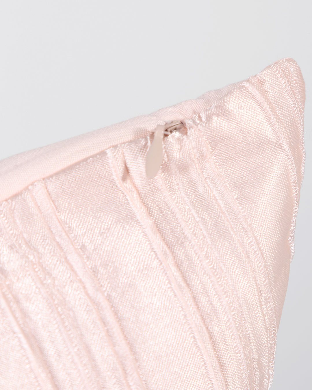Capa-de-Almofada-Plumagem-40-x-40cm-Rosa-Claro