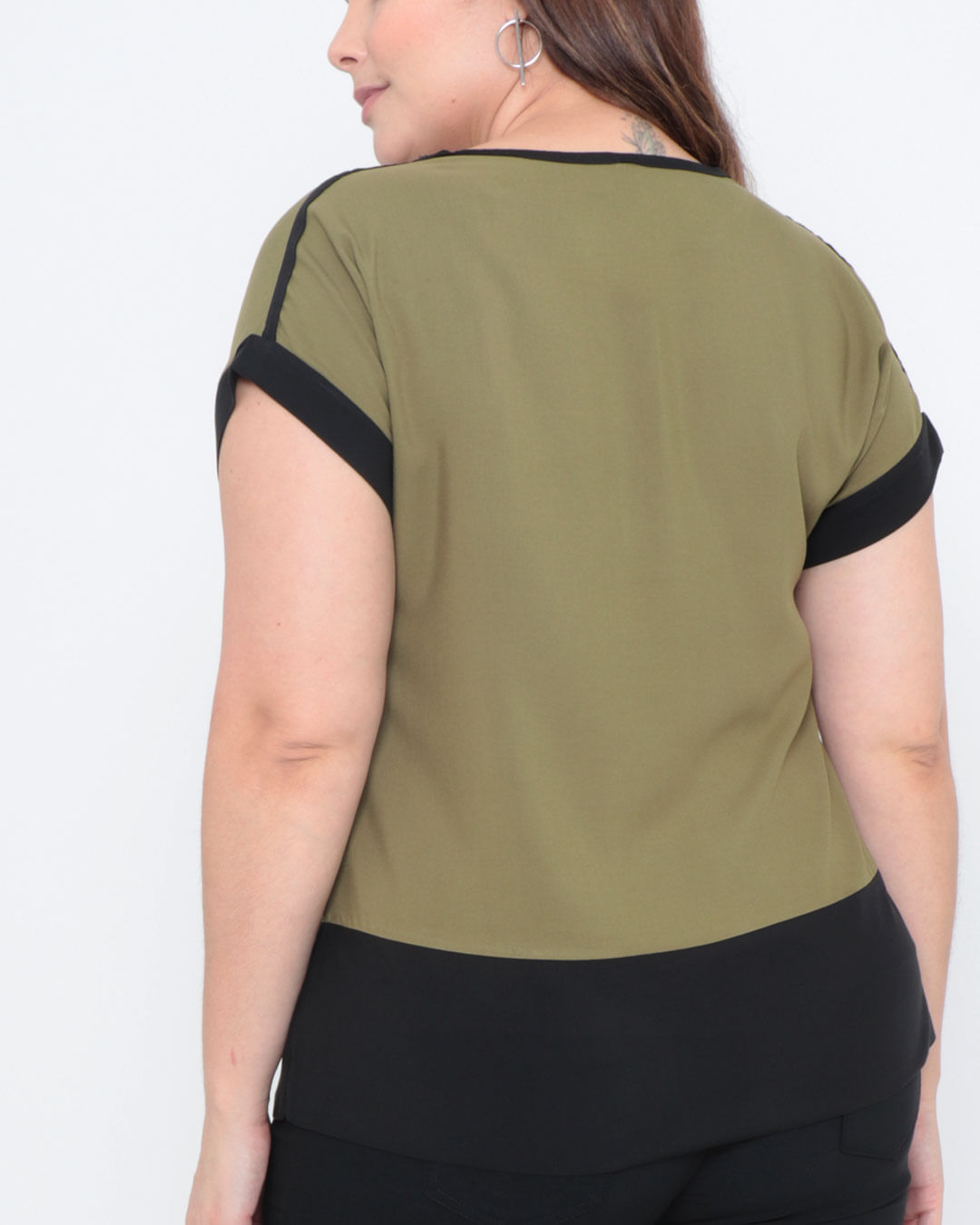Blusa-Plus-Size-Manga-Curta-Recorte-Verde