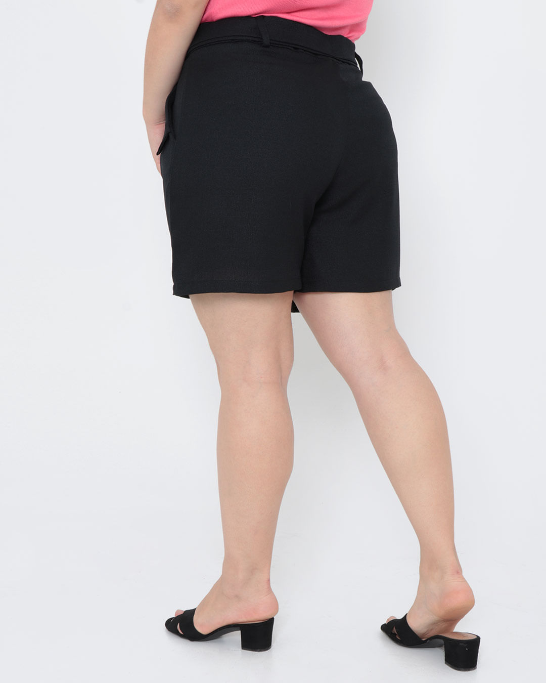 Short-181542-Linho---Preto