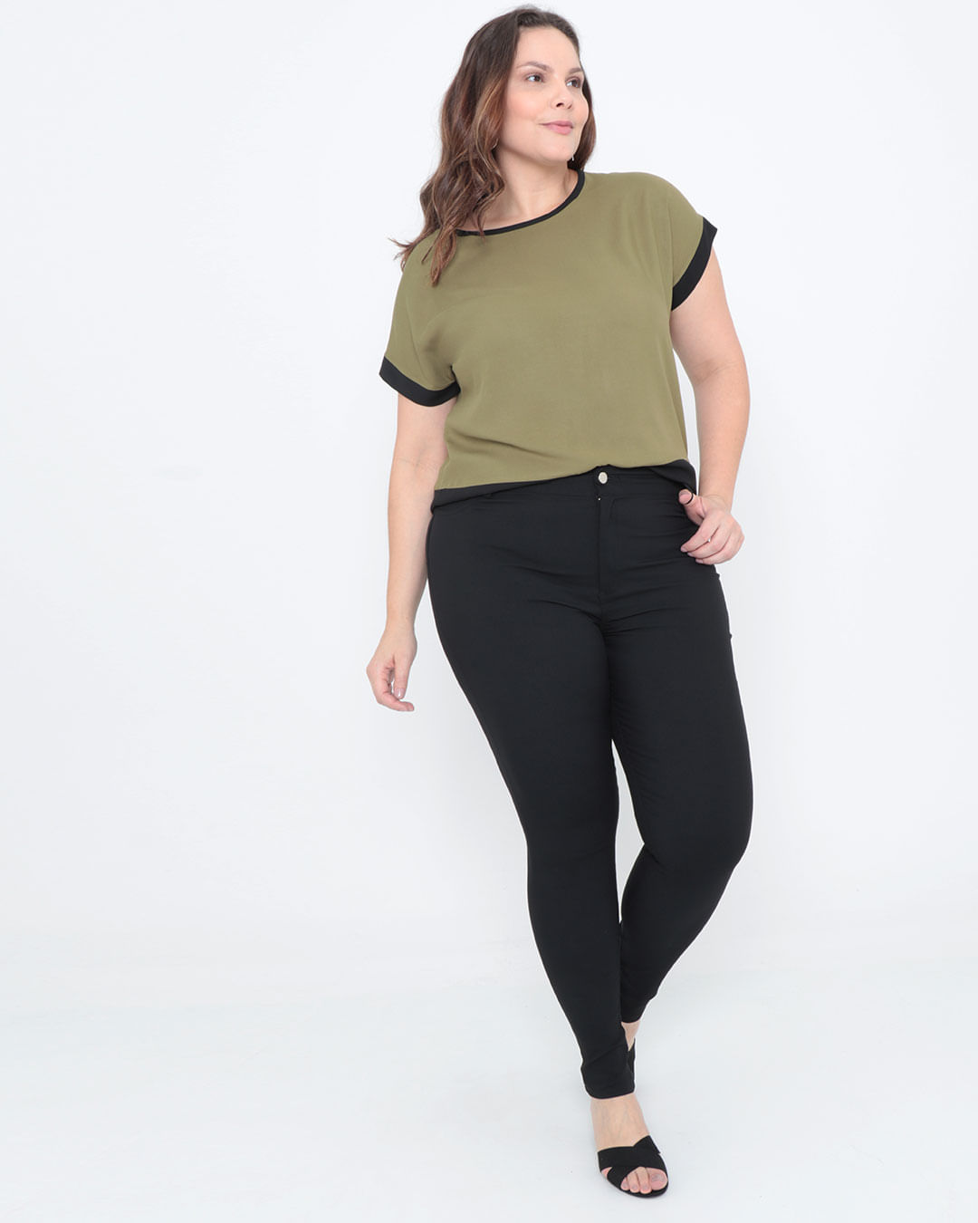 Calca-Feminina-Plus-Size-Bengaline-Preta