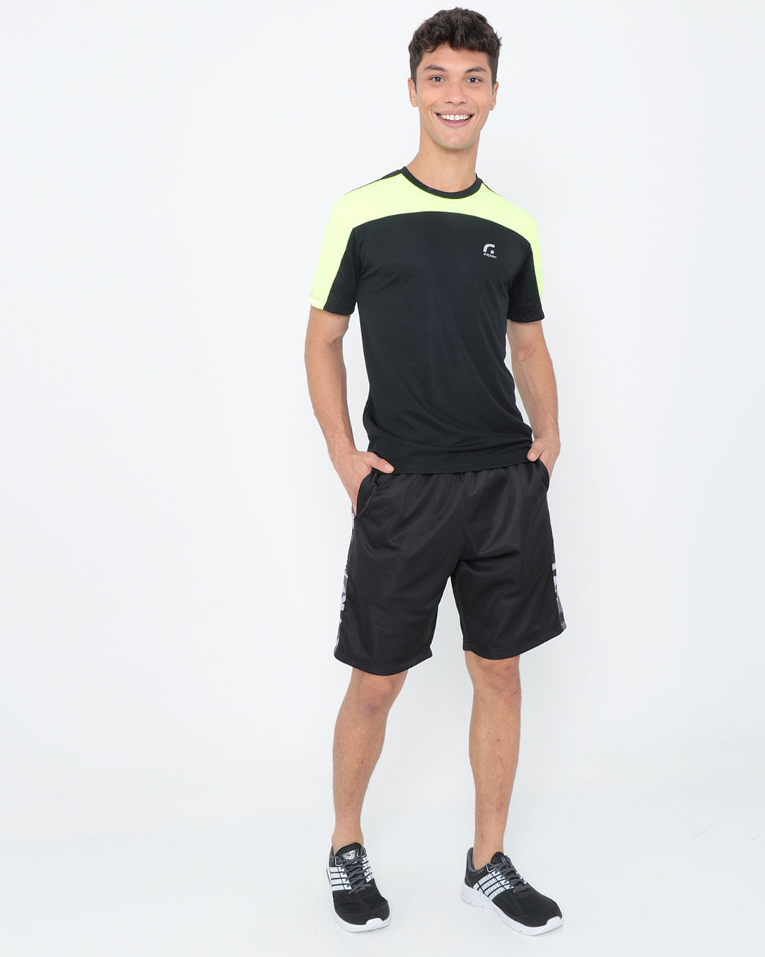 Bermuda-Malha-Masculina-Recorte-Preta