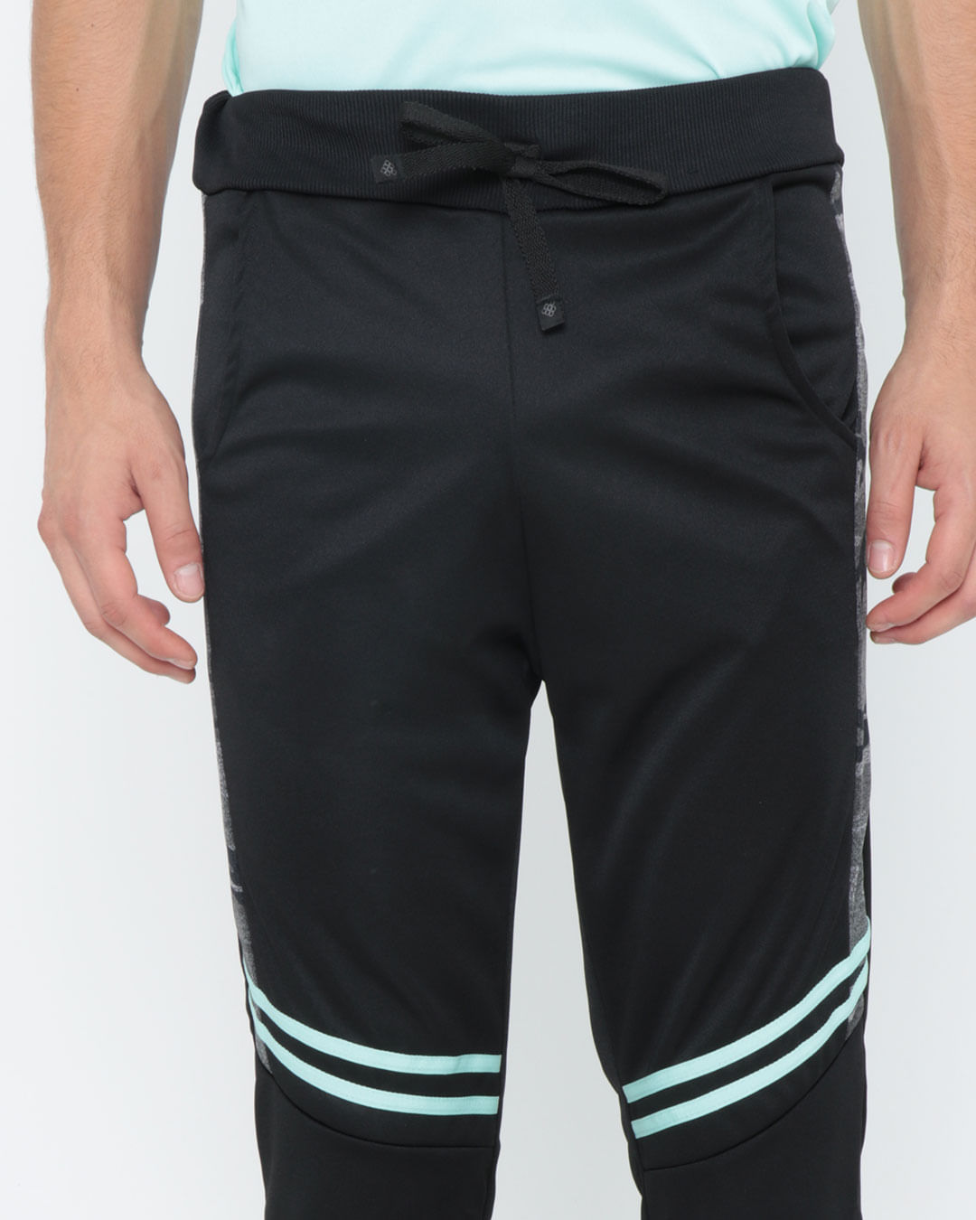 Calca--Fitness-Masculina-Recortes-Preta
