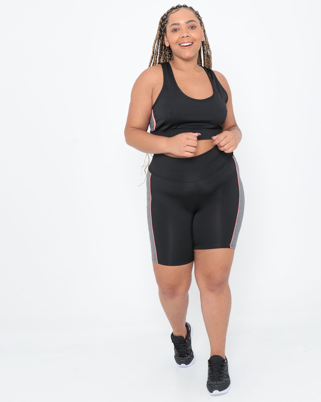 Bermuda-Feminina-Plus-Size-Fitness-Recorte-Preta