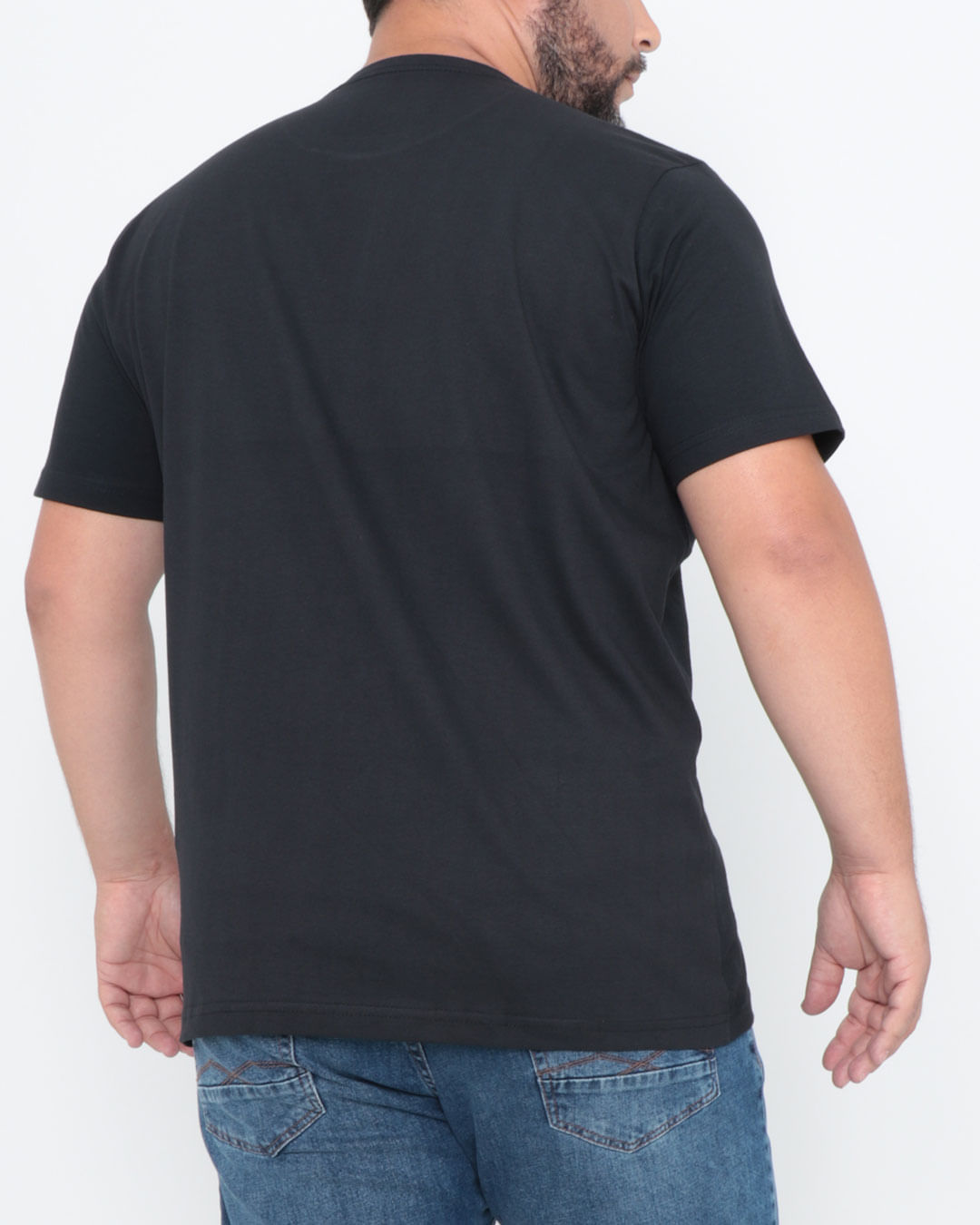 Camiseta-Plus-Size-Estampa-Frontal-Preta