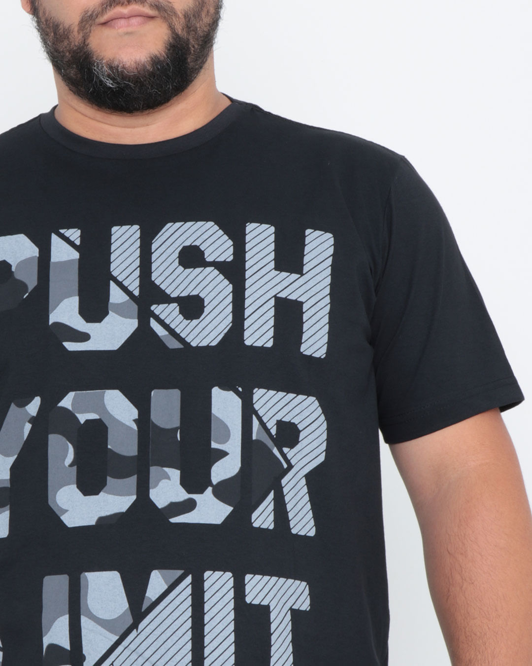 Camiseta-Plus-Size-Estampa-Frontal-Preta