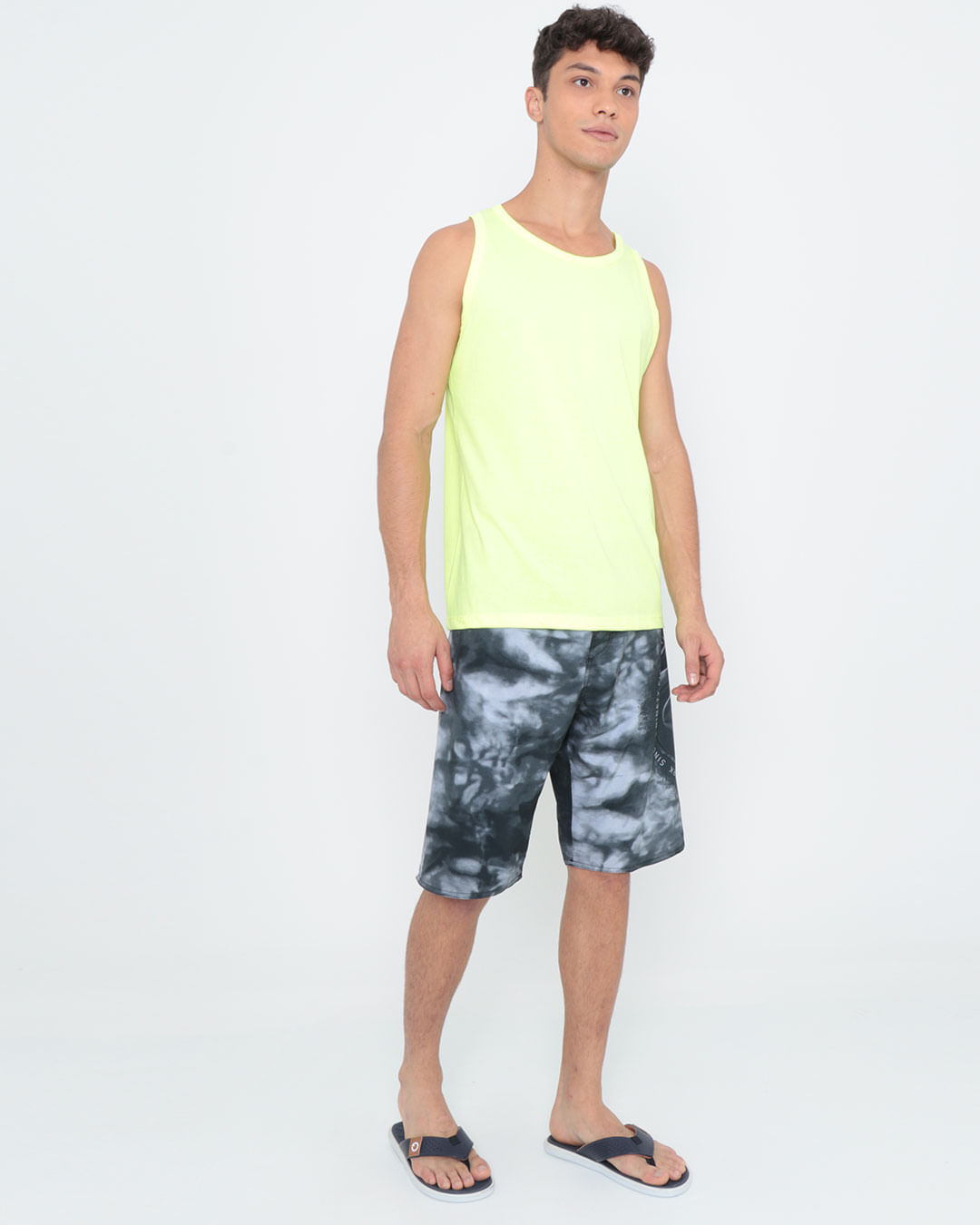 Bermuda-Surf-Estampada-Gangster-Preta