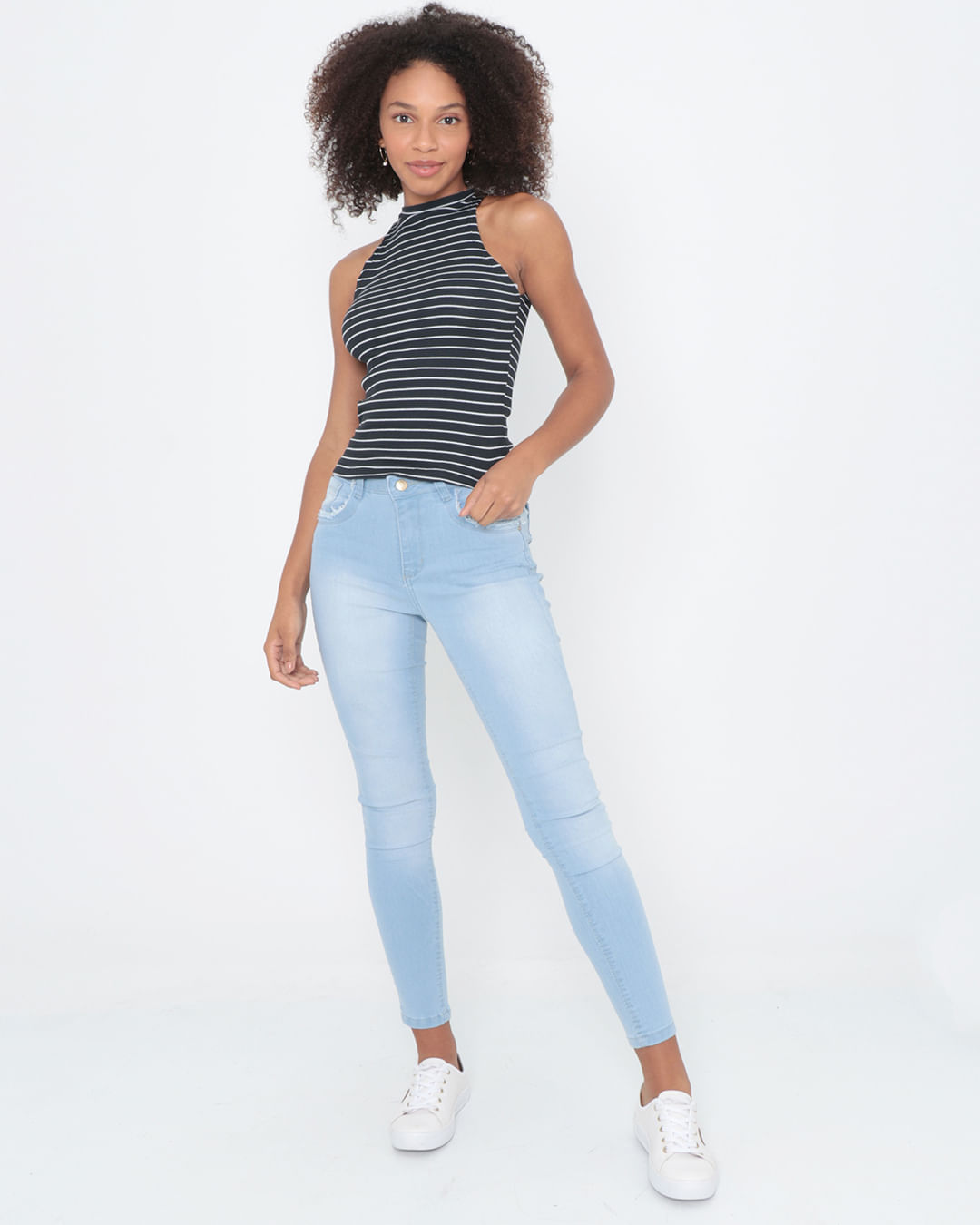 Regata-High-Neck-Listrada-Preta