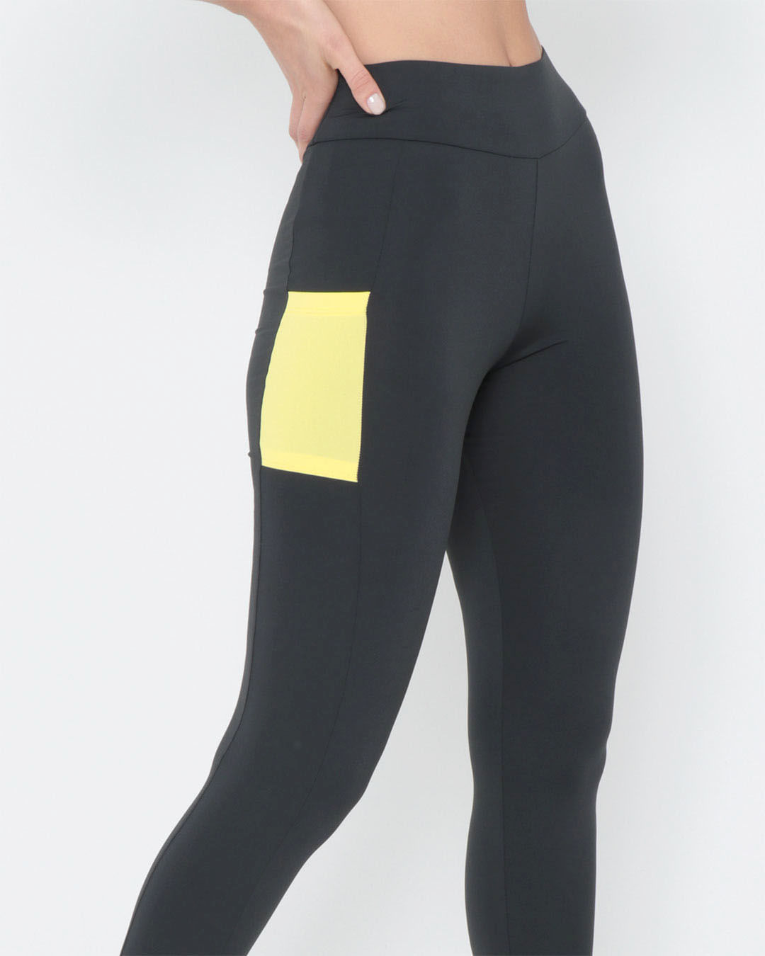 Calca-Legging-Com-Bolso-Lateral-Neon-Preta