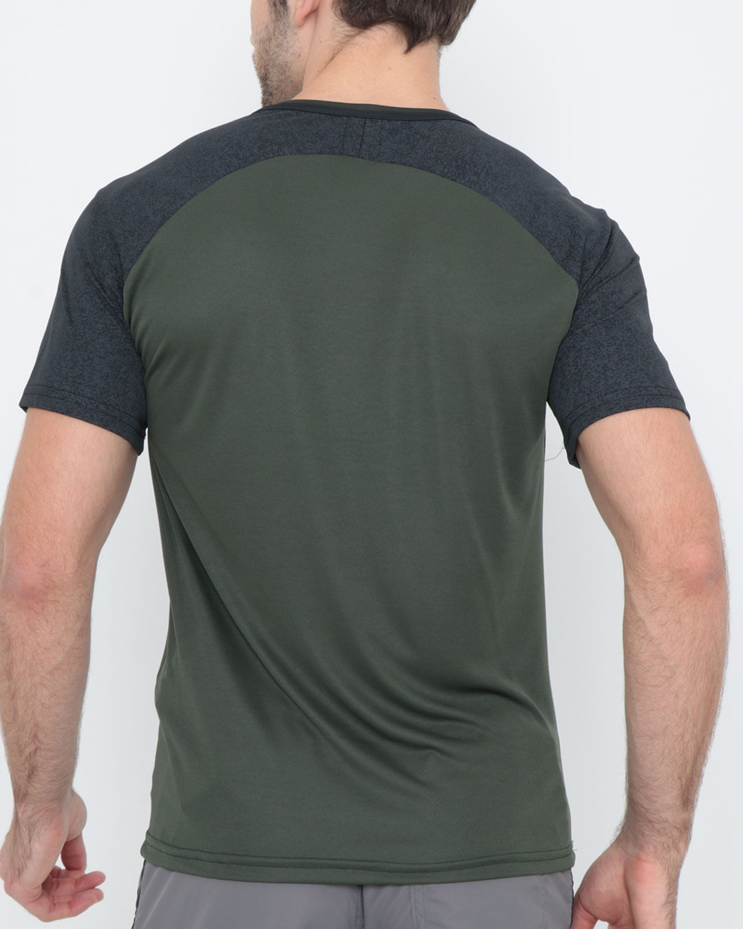 Camiseta-Fitness-Raglan-Verde-Musgo