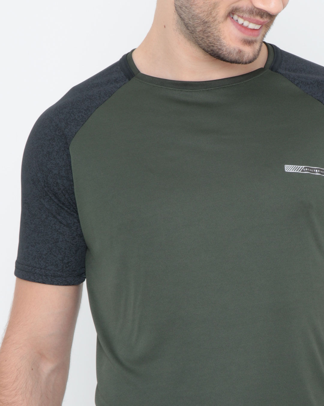 Camiseta-Fitness-Raglan-Verde-Musgo