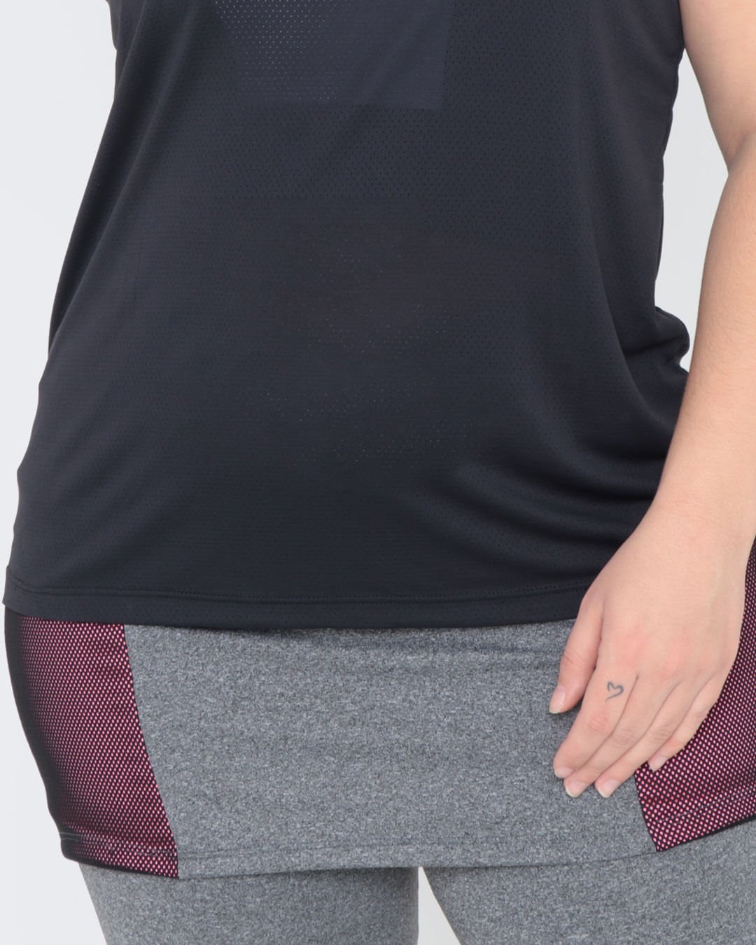 Regata-Feminina-Plus-Size-Nadador-Preta