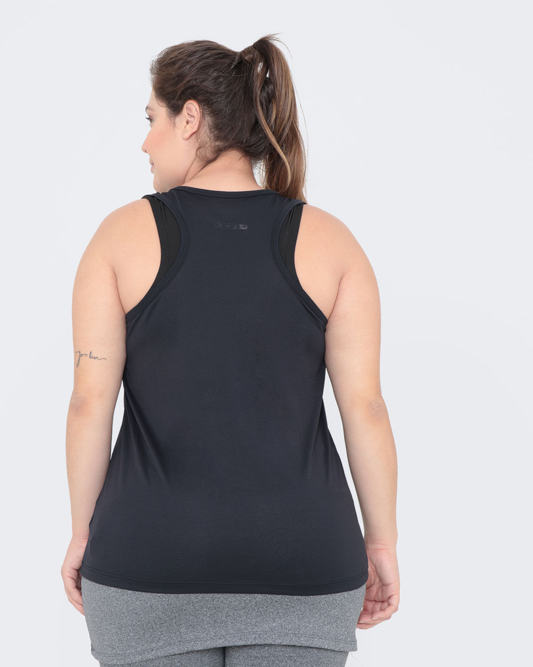 Regata-Feminina-Plus-Size-Nadador-Preta