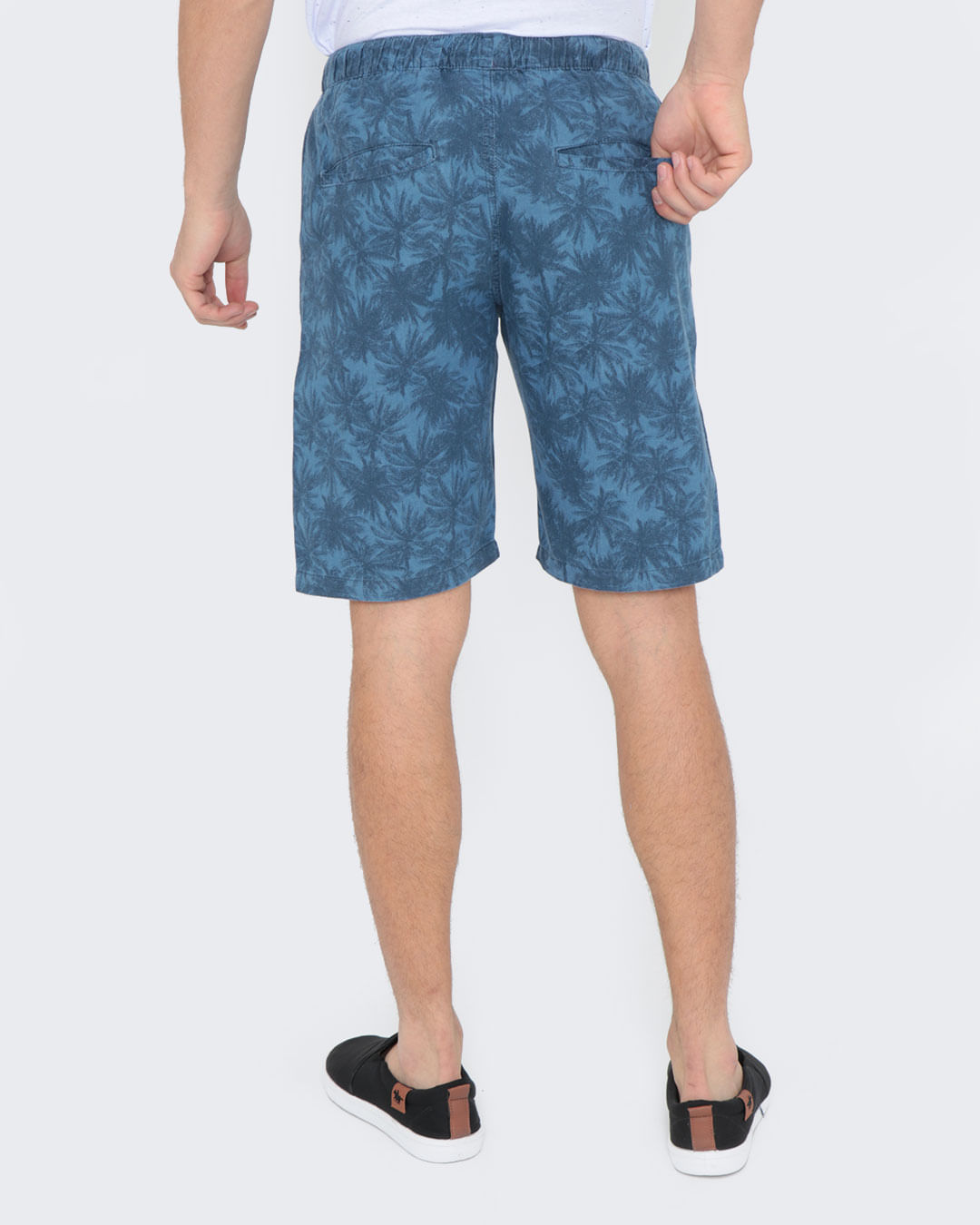Bermuda-Masculina-Sarja-Estampada-Coqueiros-Azul